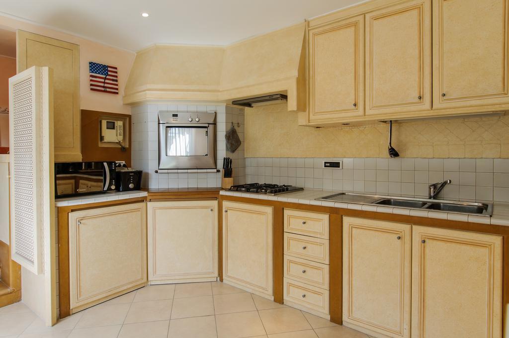 Made In Rome Luxury Affittacamere מראה חיצוני תמונה